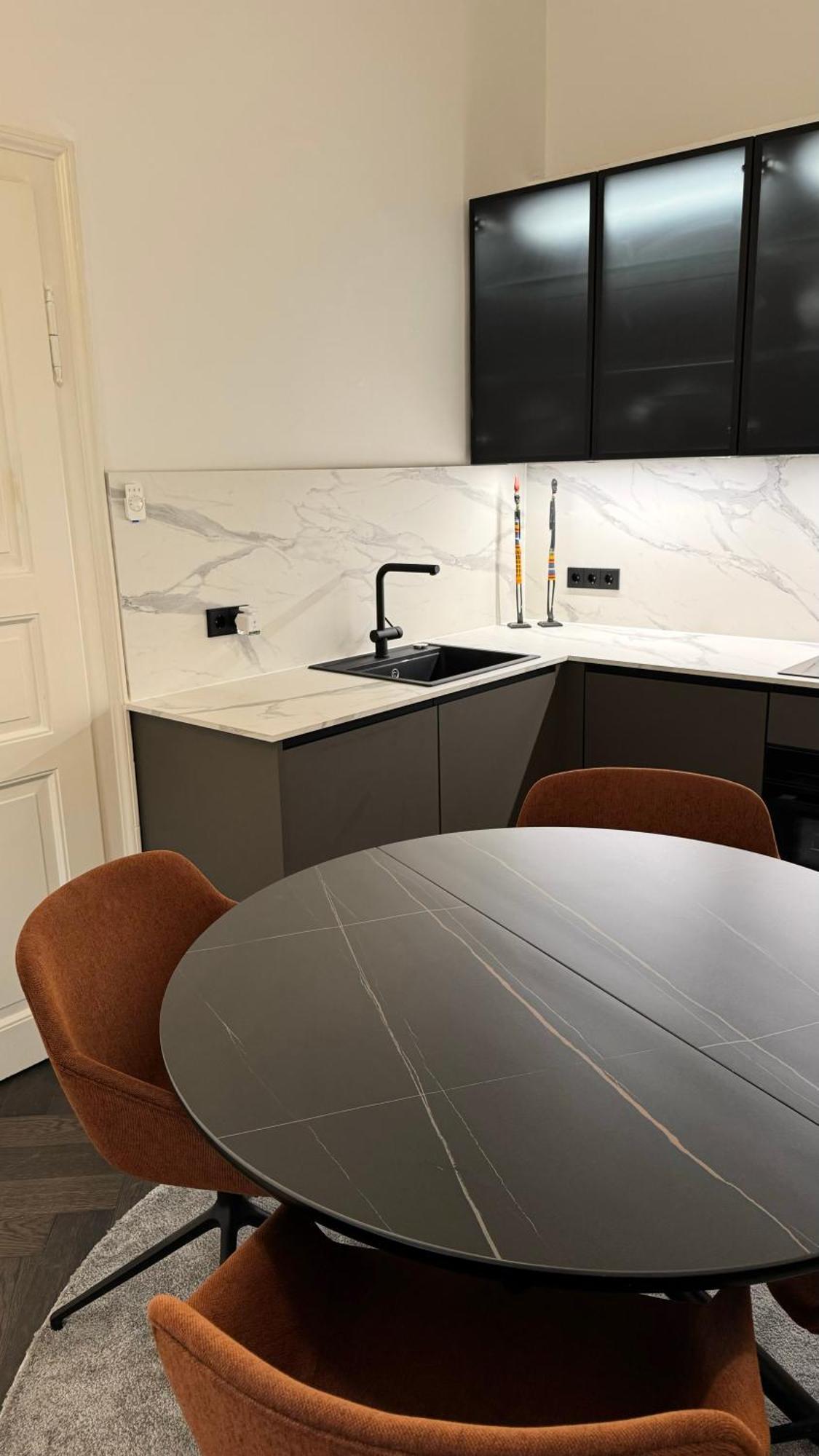 Exklusive Im Herzen Muenchens Apartment München